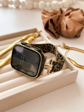 Load image into Gallery viewer, Animal Print Apple Watch Band
