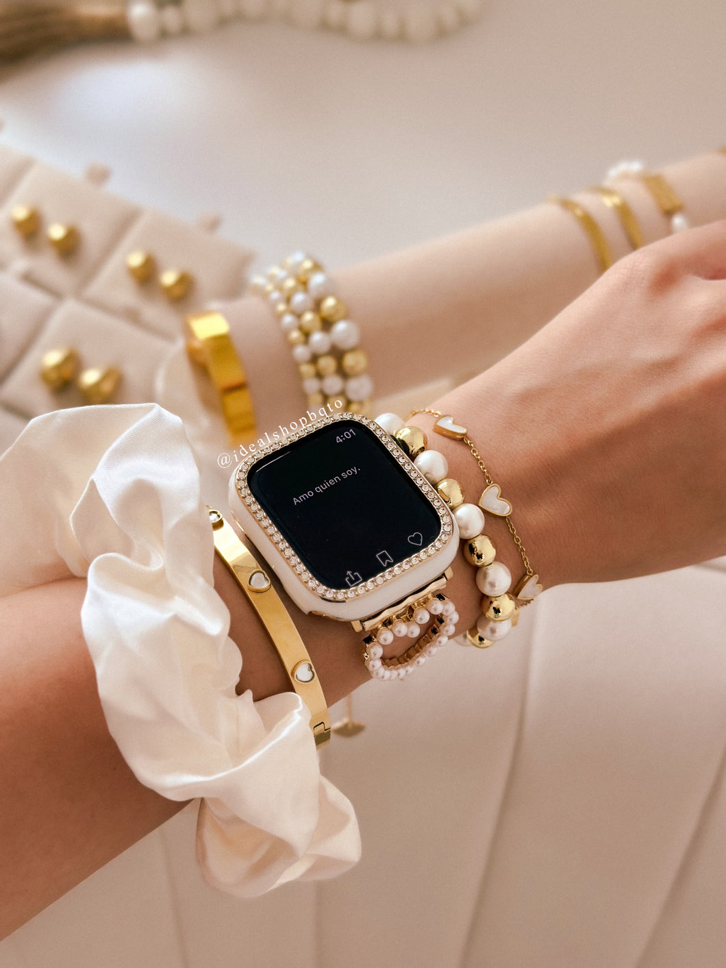 Heart Pearly Apple Watch Band